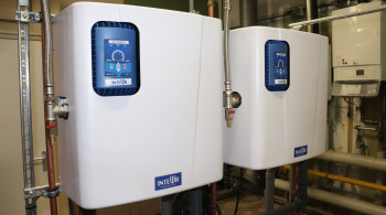 Redundant pompsysteem met RM-F20-SC