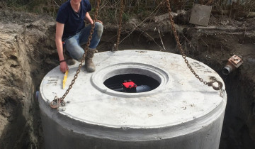 Betonnen regenwatertank 6.000 liter bij een woning in Leeuwarden